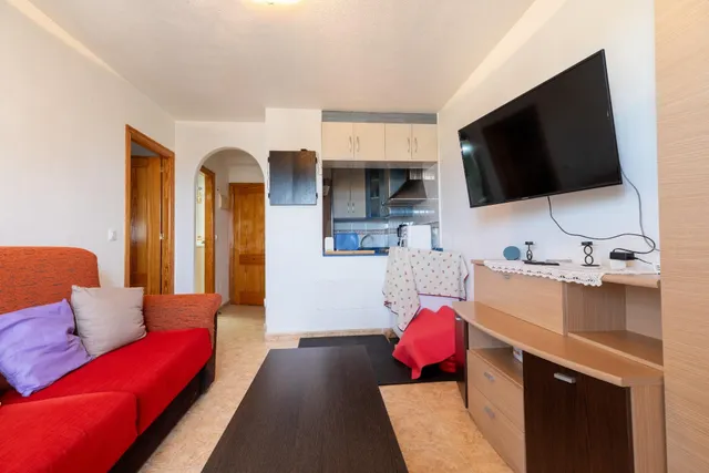 Piso en venta en Playa Honda – A pocos minutos de la playa - foto 2