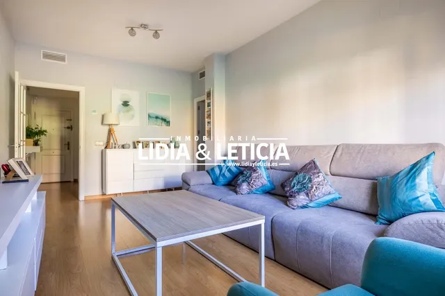 PISO EN ALCALÁ DE GUADAÍRA ZONA CENTRO — 7