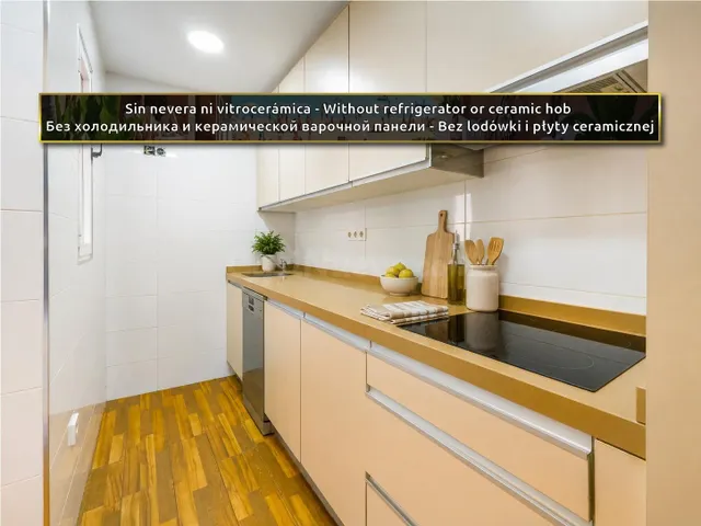 Apartamento con plaza de garaje y trastero, Torrevieja — 4