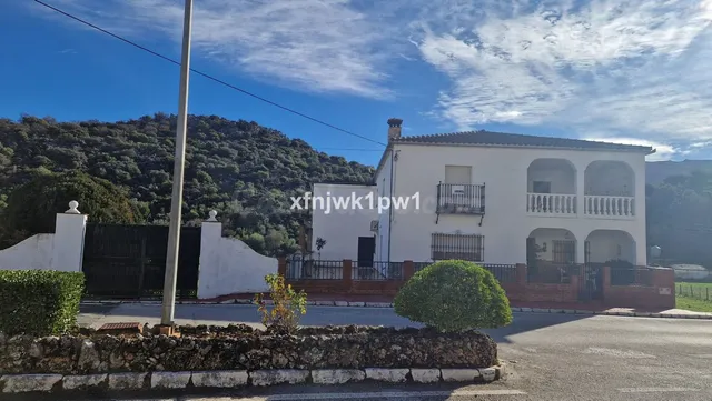 Chalet 5 habitaciones 669m² en venta - Andalucia — 2