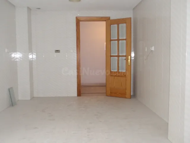 190 m2 DE VIVIENDA + 2 GARAJES SITUADA EN PLENO CENTRO DE EL - foto 5