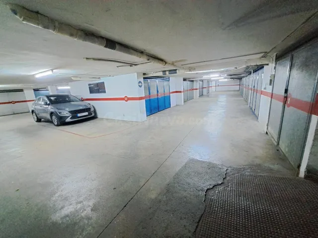 GARAJE CERRADO EN PLANTA SOTANO