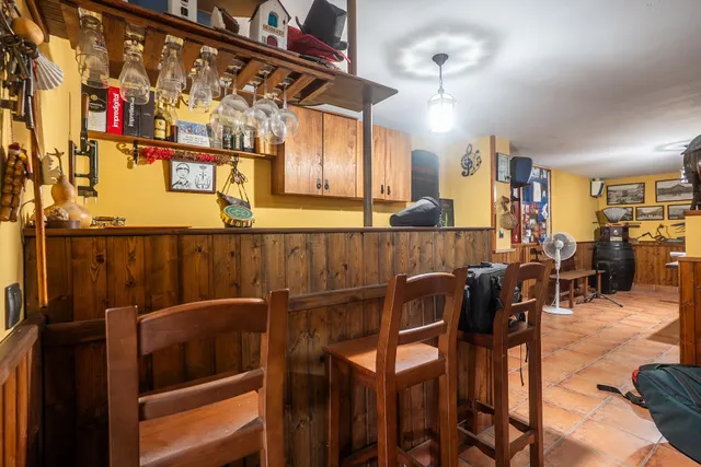 HUERCAL ALMERIA - LOS PINOS: TRIPLEX 4 DORMITORIOS + 3 BAÑOS + GARAJE SOTANO AMPLIO CON BODEGA + PATIO — 10