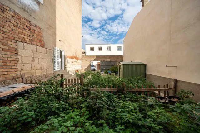 SOLAR URBANIZABLE EN MANACOR. — 17