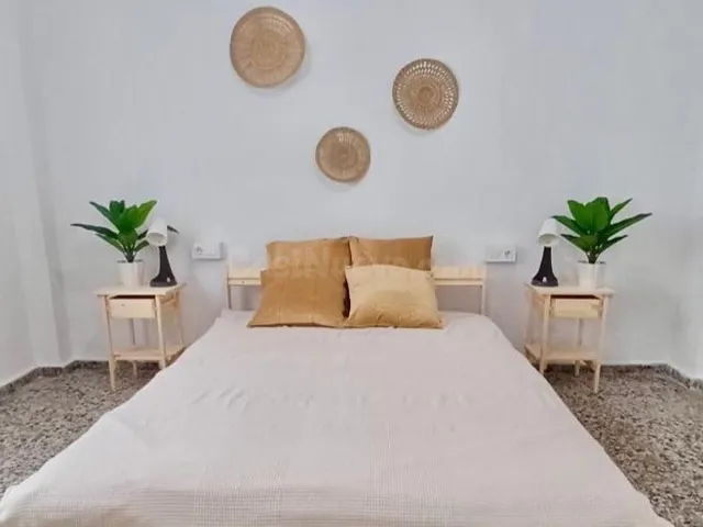 Se vende planta baja en Almussafes, Valencia — 33