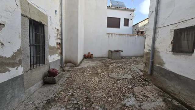 CASA EN VENTA EN AÑORA (CORDOBA) — 11