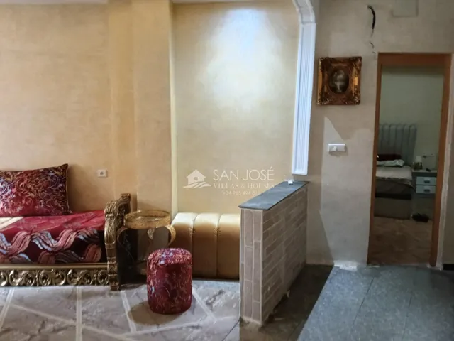 SE VENDE CASA EN BUEN ESTADO EN ASPE — 13