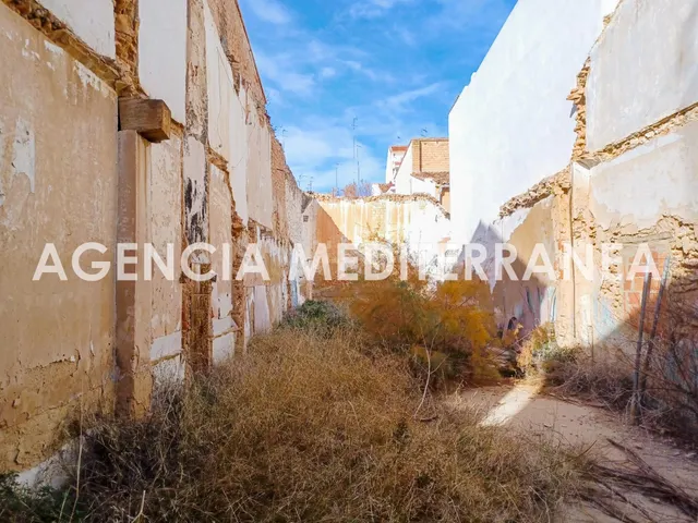 PARCELA EN PICASSENT