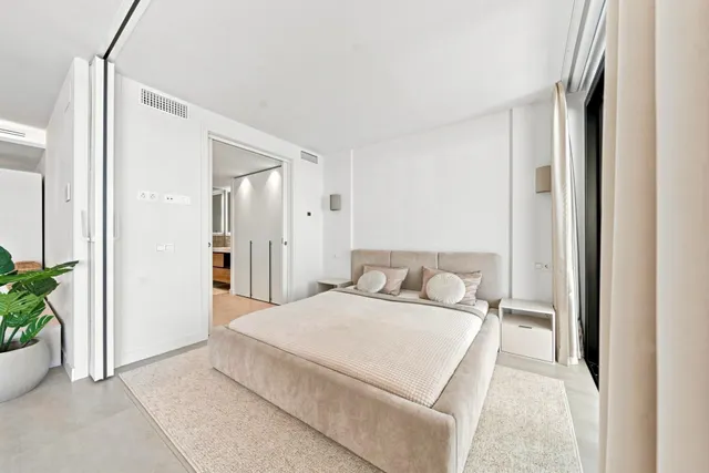 APARTAMENTO DE LUJO CON VISTAS PANORÁMICAS AL MAR EN CARAT I – CARVAJAL, FUENGIROLA — 11
