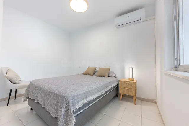 Villa con gran parcela y potencial de desarrollo — 8