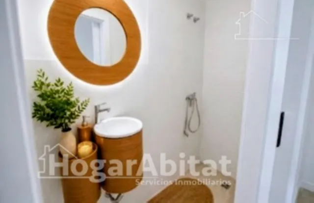 REFORMADA Y ACOGEDORA CON BUHARDILLA Y TERRAZA — 34