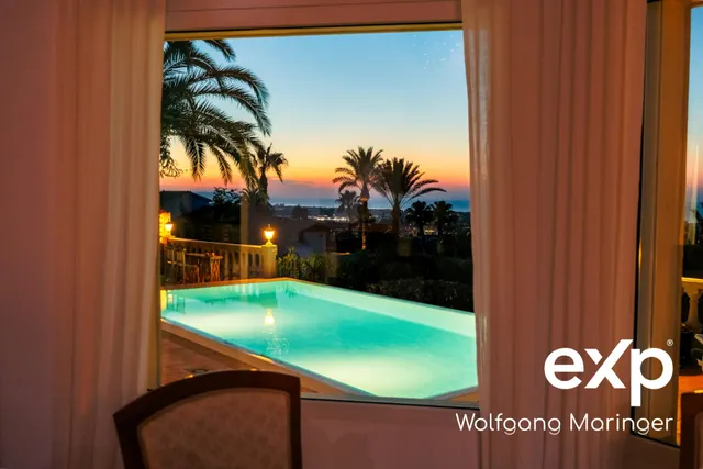 VILLA DE LUJO CON VISTAS PANORÁMICAS AL MEDITERRÁNEO — 32