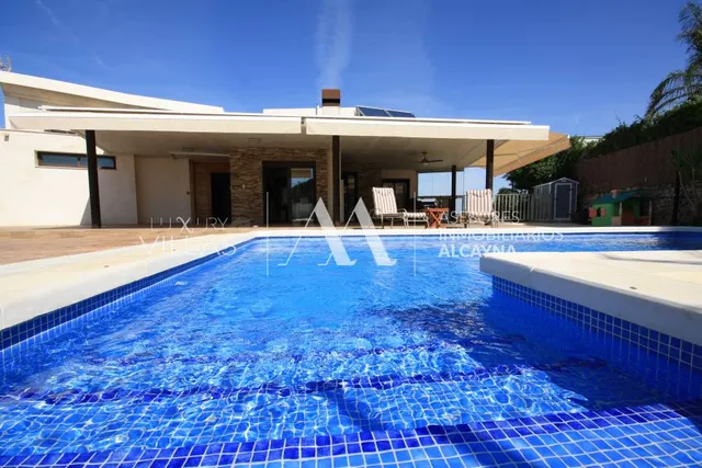 VILLA DE LUJO EN LA ALCAYNA - foto 3