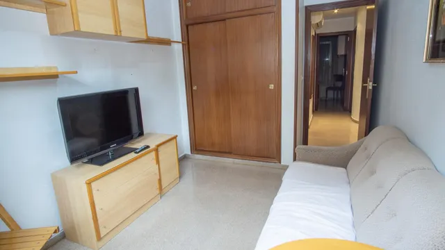 Piso en Elda, con amplia terraza y vistas a parque y jardín — 14