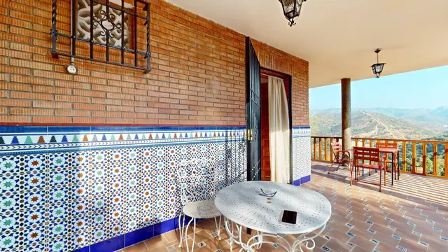 Finca rústica de más de 70 hectáreas con cortijo, casa de guardas y nave agrícola a solo 10 minutos de Córdoba — 6
