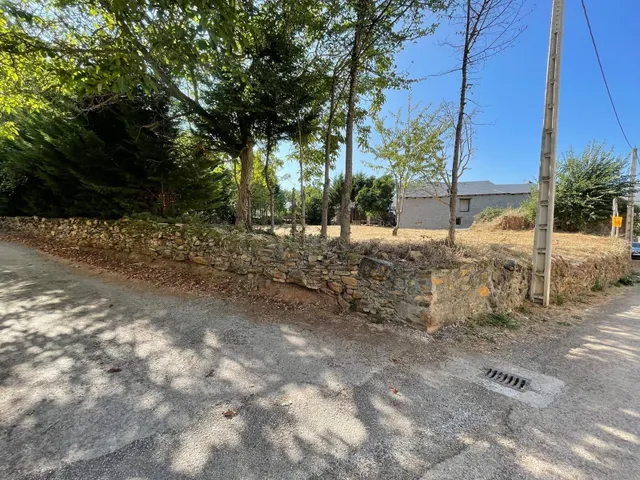 VENTA TERRENO URBANO EN BORRENES EL BIERZO - foto 5