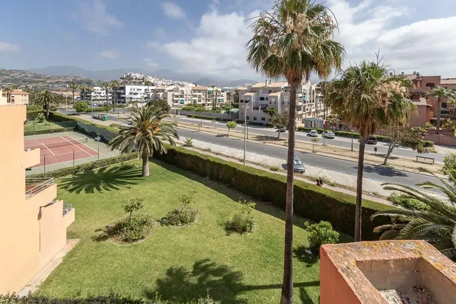 Piso en Jardines del Mar, Salobreña. — 28