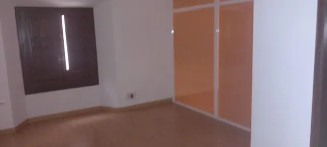 OFICINA TOTALMENTE REFORMADA DE 300 M2 EN ALQUILER | 1.700 €/MES — 8