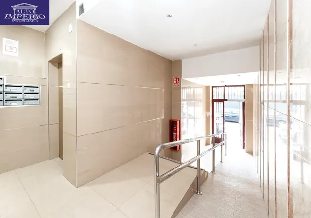 En Venta Piso de 4 dormitorios con ascensor, ideal para reformar a tu gusto. — 20
