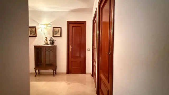 AMPLIO PISO CON TERRAZA — 10