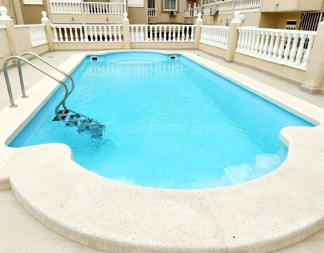 Espectacular ático reformado en el corazón de Torrevieja con - foto 2