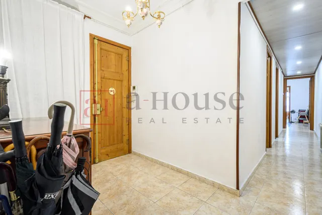PISO LISTO PARA ENTRAR A VIVIR CON BALCON Y DOBLE ORIENTACIÓN EN LA DRETA DE L'EIXAMPLE — 28