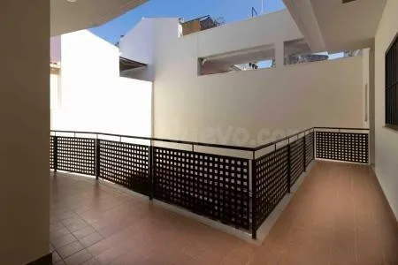 APARTAMENTO CON GARAJE EN PLENO CENTRO - foto 3