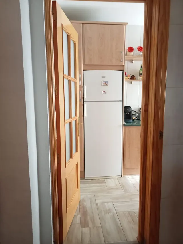 Chalet independiente de una planta con solárium, trastero y jardín consolidado — 8