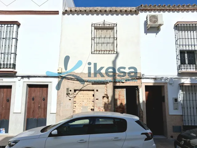 Venta de Casa Adosada en La Puebla de Cazalla - Sevilla - foto 3