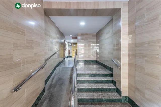 PISO REFORMADO EN VENTA · PEDRO ANTONIO DE ALARCÓN · GRANADA — 20