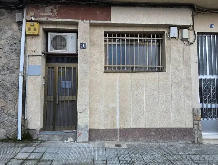 Local en venta en  Casas del Castañar, Cáceres