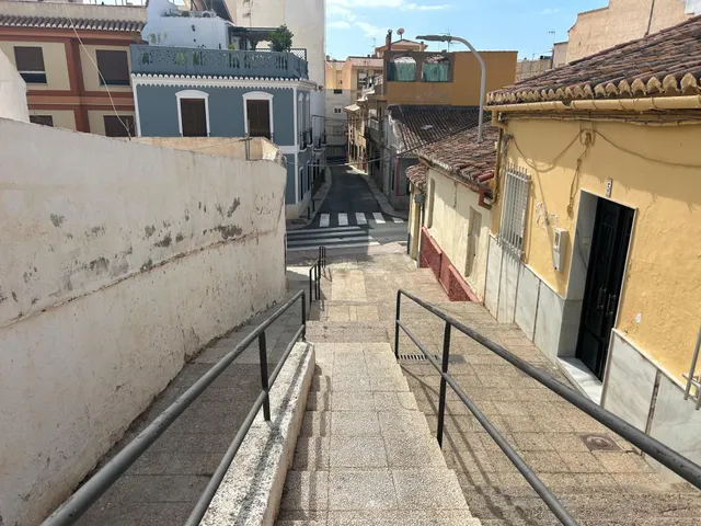 Solar en excelente ubicación – Ideal para construir la casa de tus sueños — 3