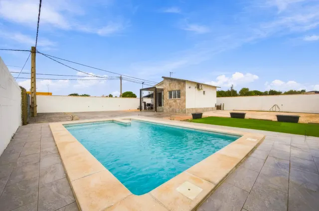 Chalet independiente con piscina privada — 9