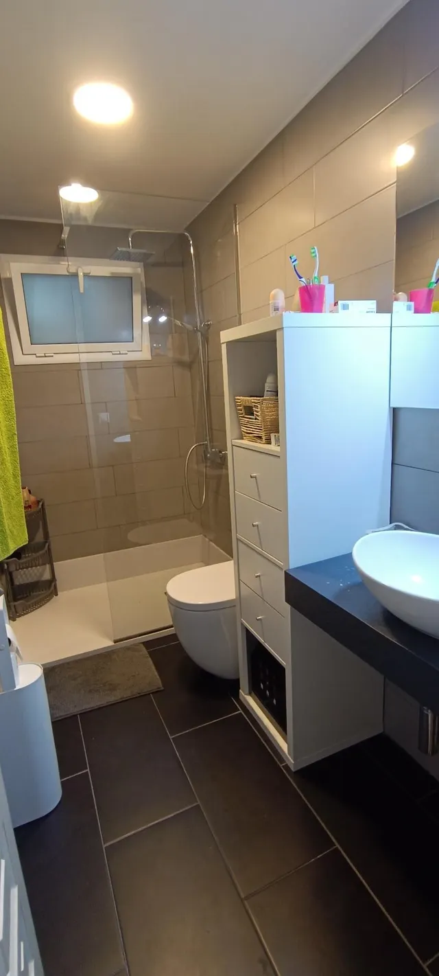 Buen apartamento con buena terraza, cerca del centro de Palamos — 19