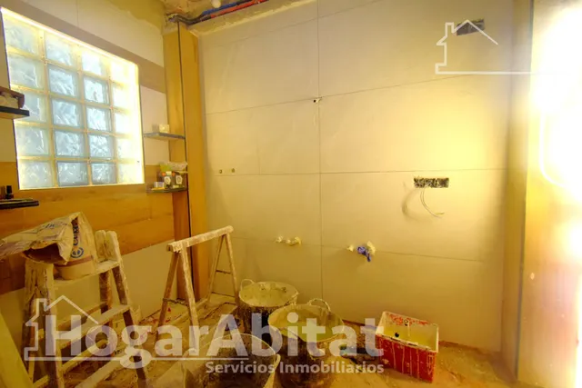 CASA CON CINCO TERRAZAS Y PAELLERO CERCA DE LA PLAYA — 37