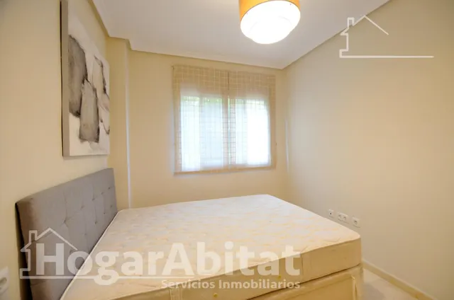 EN RESIDENCIAL CON PISCINA Y GARAJE CERCA DEL MAR — 22