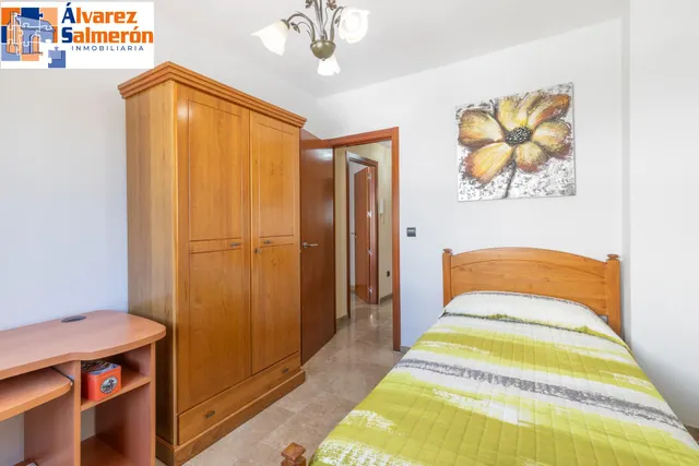 ¡EXCLUSIVA VIVIENDA UNIFAMILIAR CON PATIO PRIVADO EN ARMILLA! — 27