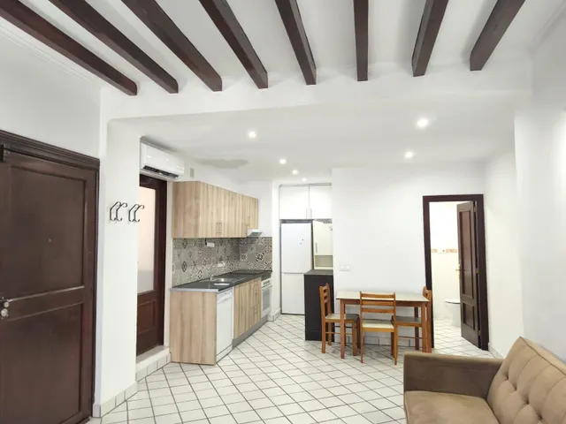 Piso 2 habitaciones 75m² en alquiler - Centro - foto 3
