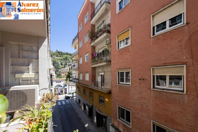Piso 4 habitaciones 105m² en venta - Realejo — 30