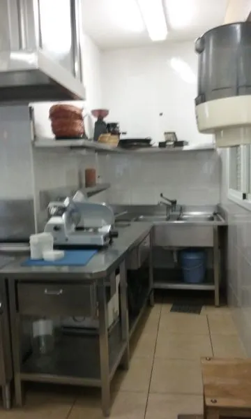 LOCAL COMERCIAL PARA HOSTELERÍA — 7