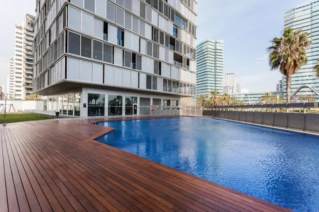 PRIMERA LINEA DEL MAR — 31