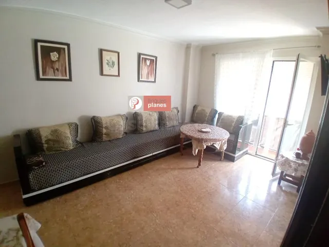 Piso reformado, 3 habitaciones. ALQUILADO - foto 3