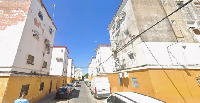 Venta piso en Sevilla — 2