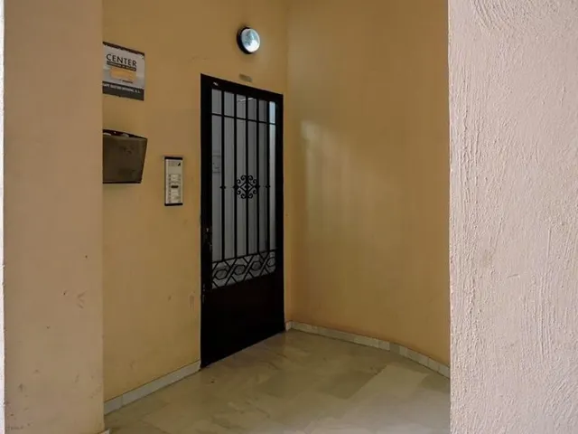 Piso en Churriana de la Vega, Granada — 28