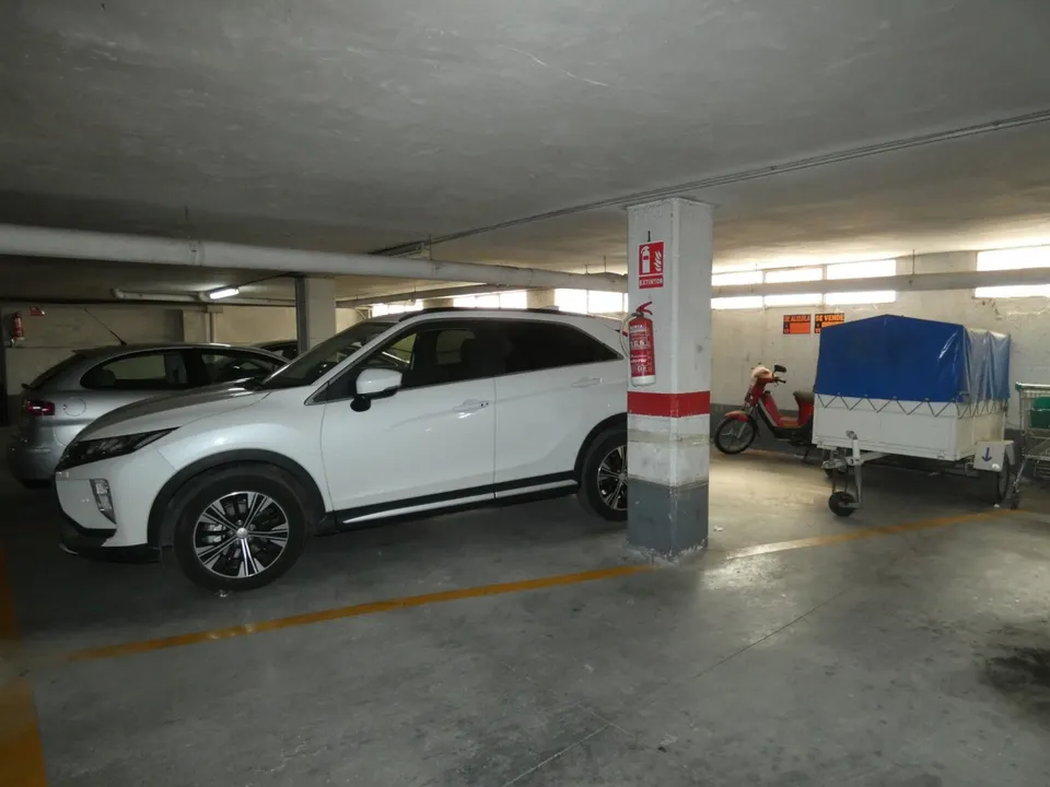 ++plaza de garaje en molina de segura++ 21m, puerta de acceso automatica