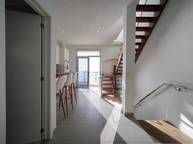 ESPECTACULAR CASA FRENTE AL MAR | ALQUILER DE TEMPORADA — 8