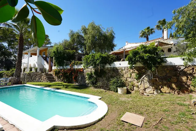 Chalet 6 habitaciones 331m² en venta - Marbella — 4