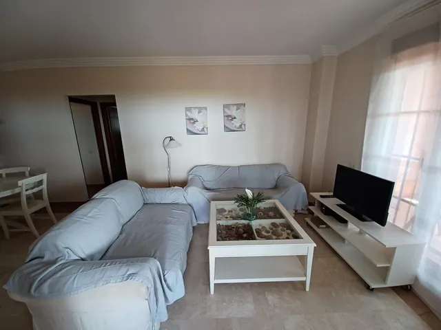 APARTAMENTO EN URBANIZACIÓN PALMERAS CON VISTAS AL MAR — 18