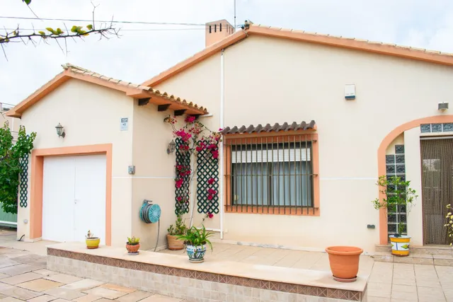Casa 3 habitaciones 168m² en venta - Cabo Roig - foto 3
