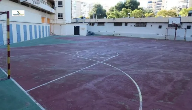 FANTASTICO PISO EN ALQUILER EN LA PLAYA DE SAN JUAN — 36